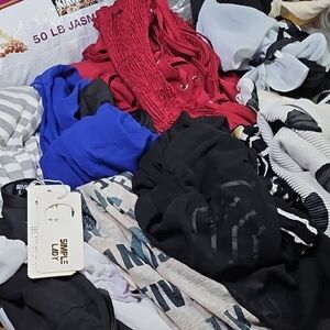 $2 Dresses Bundle ( 8 Items)